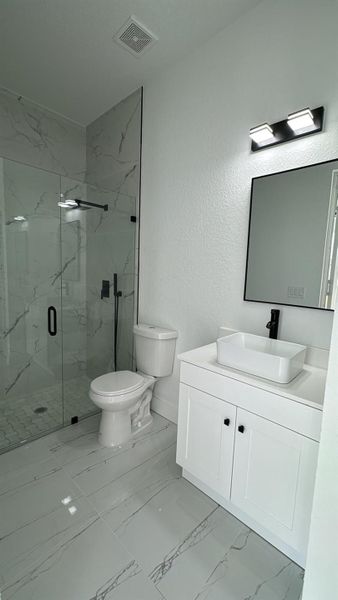 Furnished interior view inside a new home in , Port St. Lucie (Image 4).