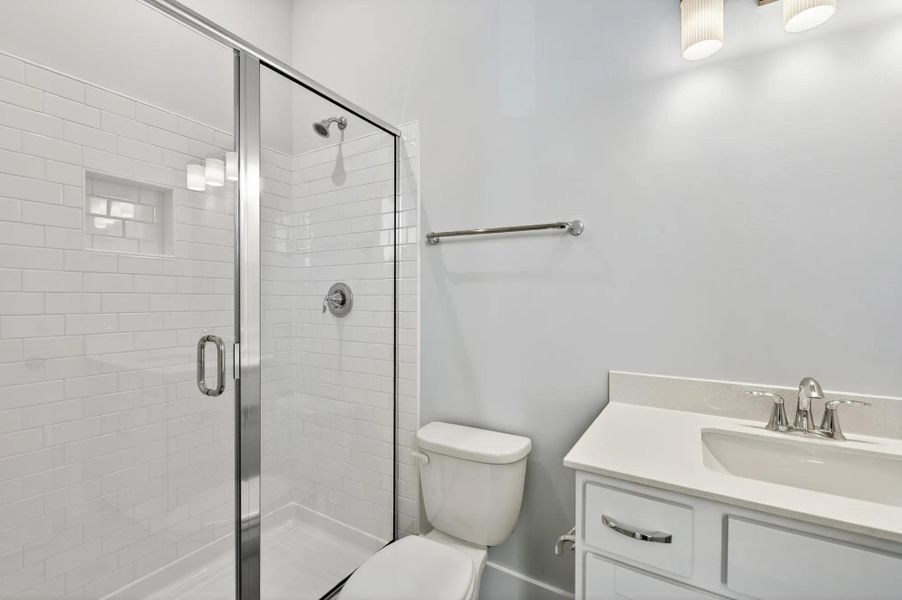 The Parkette Full Bath