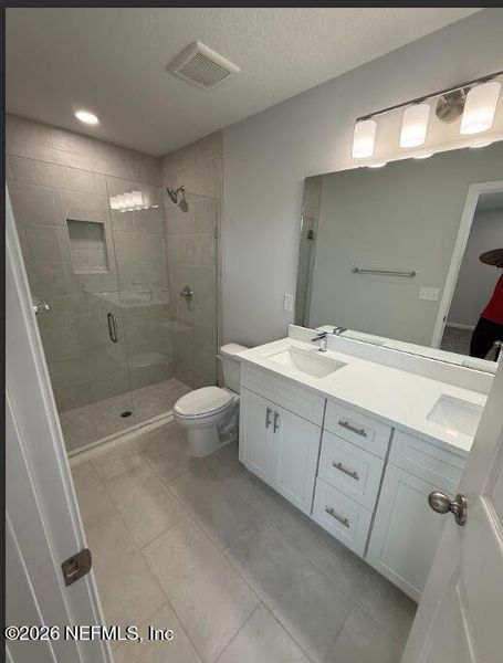 Furnished interior view inside a new home in , Jacksonville (Image 7).