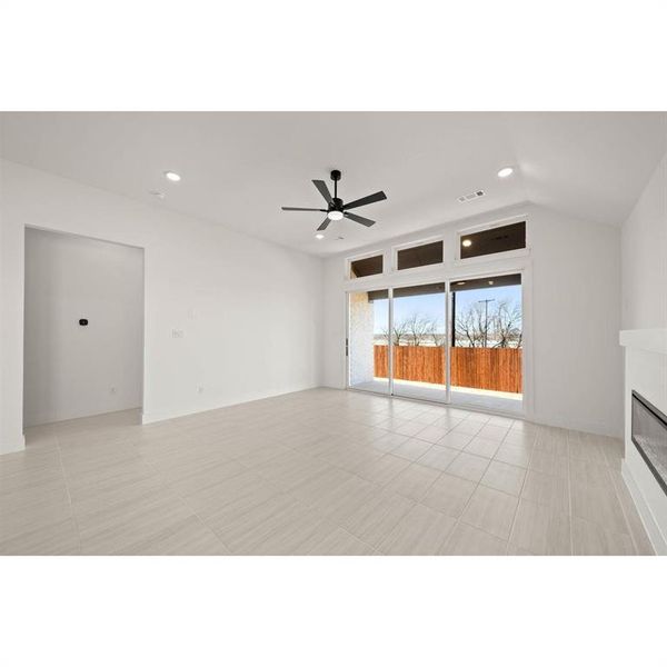 max1500 89639635 max1500 89639635