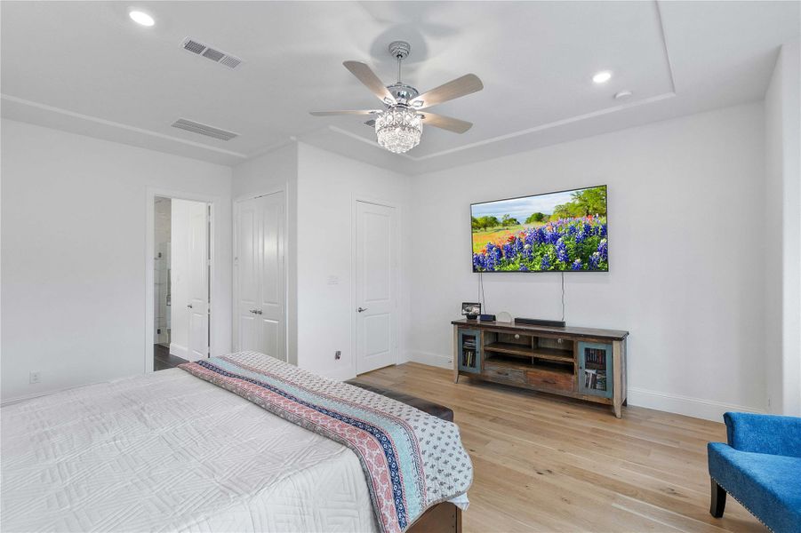 Furnished interior view inside a new home in , Conroe (Image 10). Furnished interior view inside a new home in , Conroe (Image 10).