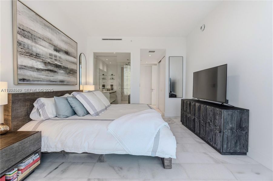 Furnished interior view inside a new home in Missoni Baia, Miami (Image 11).