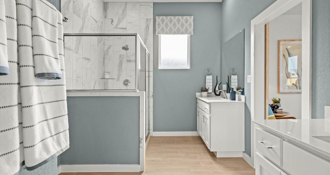 Furnished interior view inside a new home in Meyer Ranch, New Braunfels (Image 16).