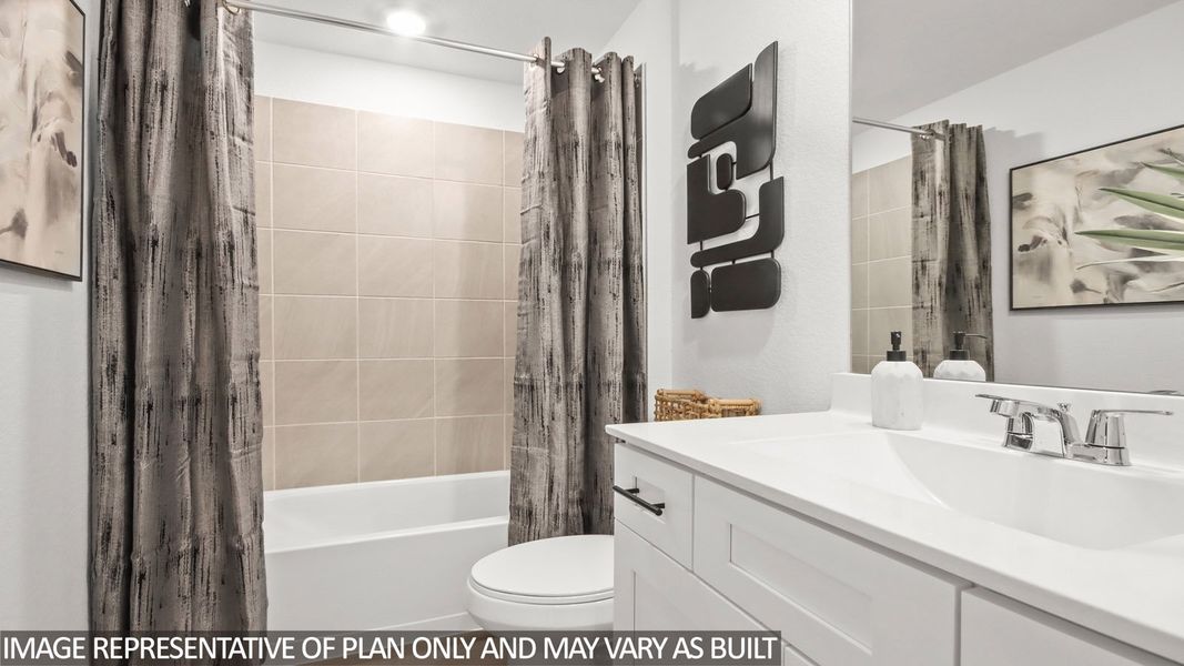 Furnished interior view inside a new home in River Ranch Trails, Dayton (Image 13).