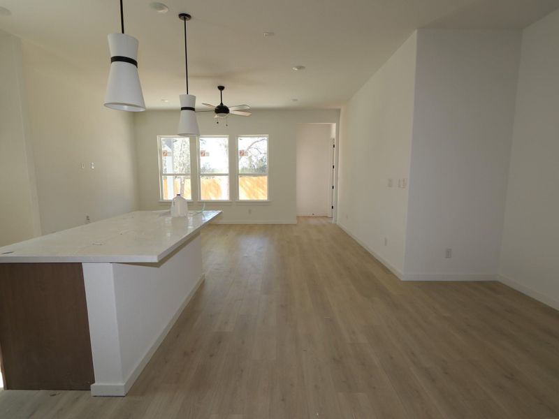 Spacious, unfurnished interior of a new home in Heritage, Dripping Springs (Image 7). Spacious, unfurnished interior of a new home in Heritage, Dripping Springs (Image 7).
