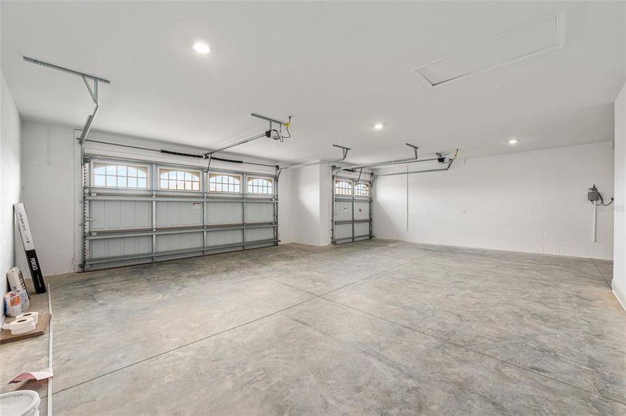Spacious, unfurnished interior of a new home in , Ocala (Image 65). Spacious, unfurnished interior of a new home in , Ocala (Image 65).
