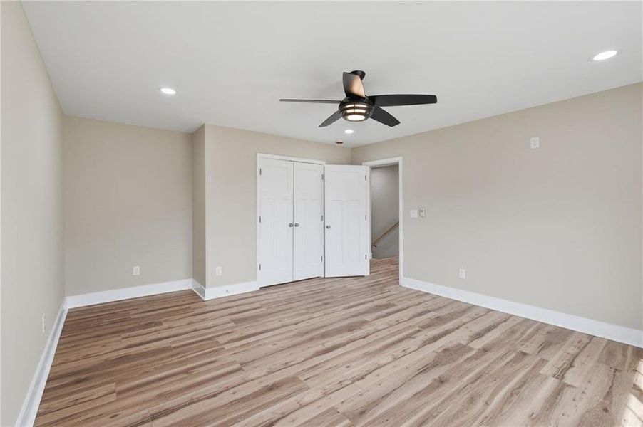Spacious, unfurnished interior of a new home in , Stone Mountain (Image 24).
