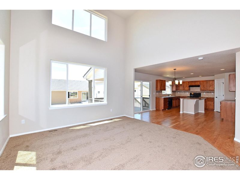 Spacious, unfurnished interior of a new home in Southridge, Johnstown (Image 24).