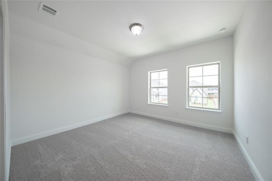 Spacious, unfurnished interior of a new home in Valencia on the Lake: Valencia 50s, Little Elm (Image 30). Spacious, unfurnished interior of a new home in Valencia on the Lake: Valencia 50s, Little Elm (Image 30).