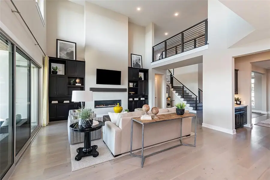 REPRESENTATIVE PHOTO REPRESENTATIVE PHOTO