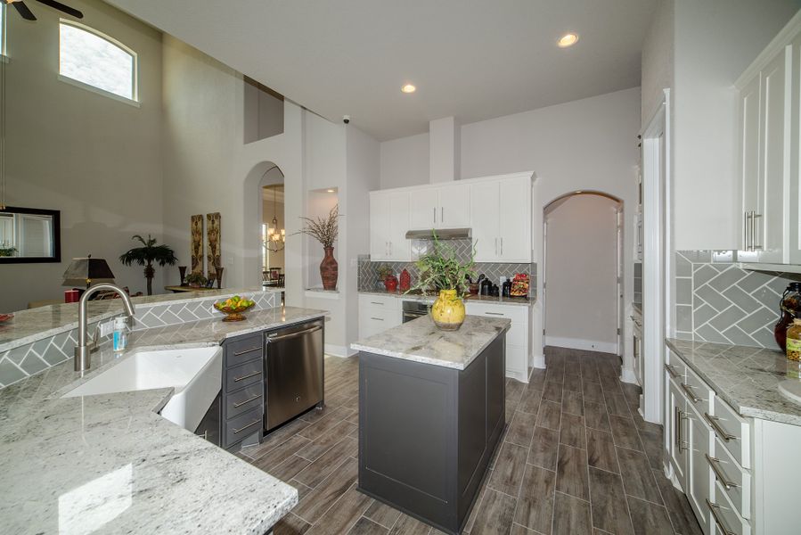 Representative furnished interior of a home built from the The Biltmore by Whitestone Custom Homes in Johnson Ranch, Bulverde (Image 17). Representative furnished interior of a home built from the The Biltmore by Whitestone Custom Homes in Johnson Ranch, Bulverde (Image 17).