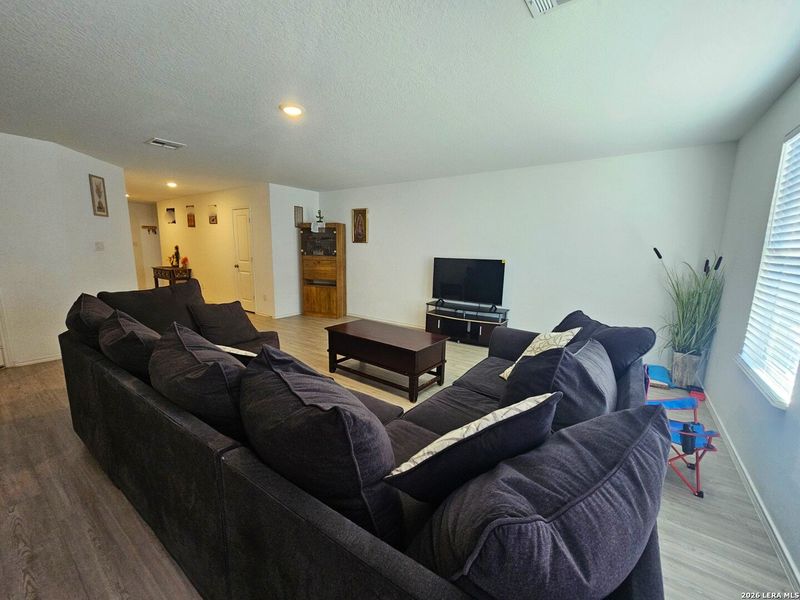Furnished interior view inside a new home in , Seguin (Image 6).