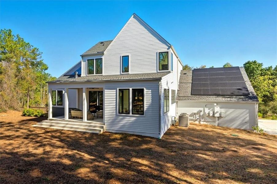 Exterior details and patio area of a home in Aster, Roswell (Image 41).