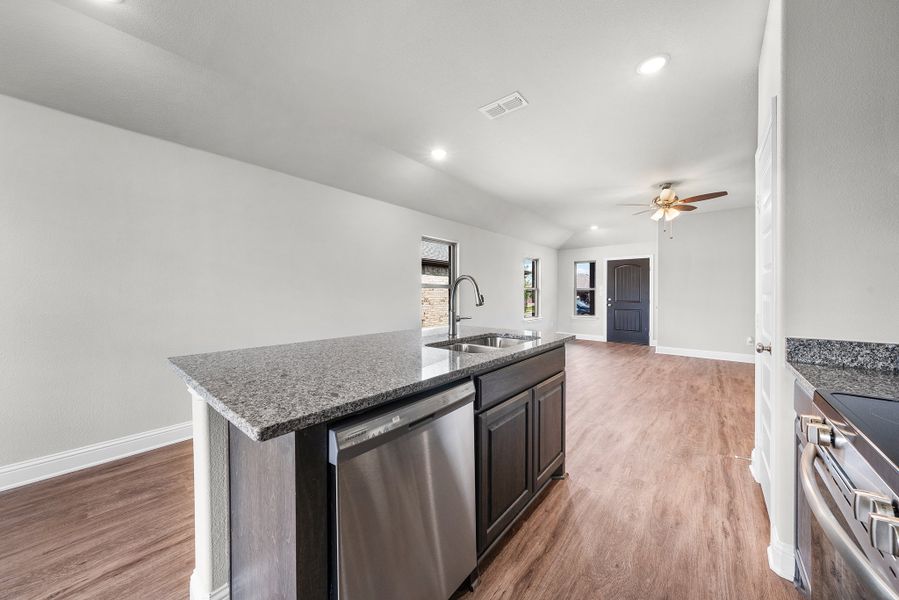 Furnished interior view inside a new home in Stonecreek, Sulphur Springs (Image 6).