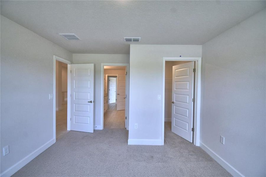 Spacious, unfurnished interior of a new home in Cadence Crossing, Auburndale (Image 26). Spacious, unfurnished interior of a new home in Cadence Crossing, Auburndale (Image 26).