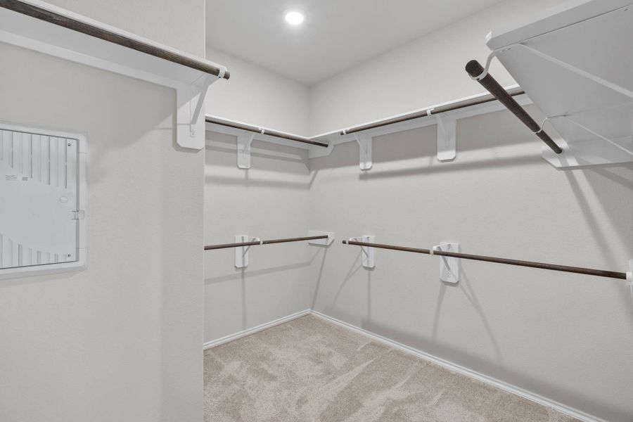 Spacious, unfurnished interior of a new home in The Trails 40', New Caney (Image 16).