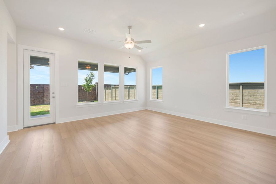 Spacious, unfurnished interior of a new home in Landmark, Denton (Image 17). Spacious, unfurnished interior of a new home in Landmark, Denton (Image 17).