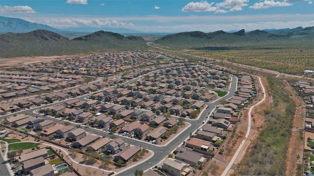 Image 82 representing the Pearl by D.R. Horton in Saguaro Bloom, Marana, AZ.