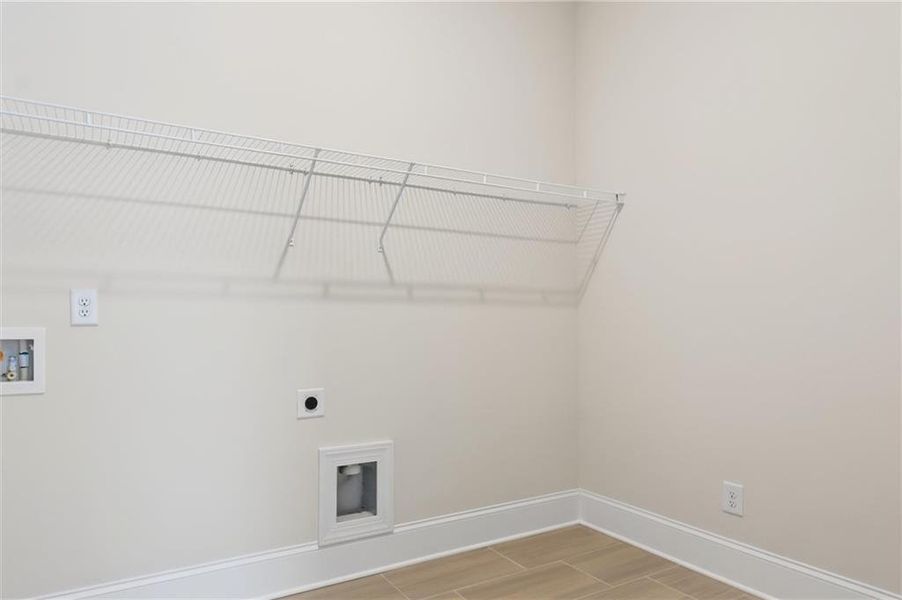 Spacious, unfurnished interior of a new home in The Reserve at Bells Ferry, Kennesaw (Image 19).