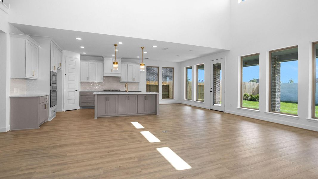 Spacious, unfurnished interior of a new home in Valencia, Manvel (Image 9). Spacious, unfurnished interior of a new home in Valencia, Manvel (Image 9).
