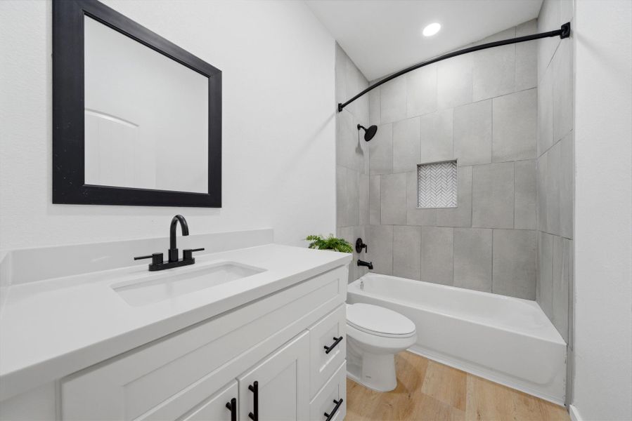 Furnished interior view inside a new home in , West Columbia (Image 12).