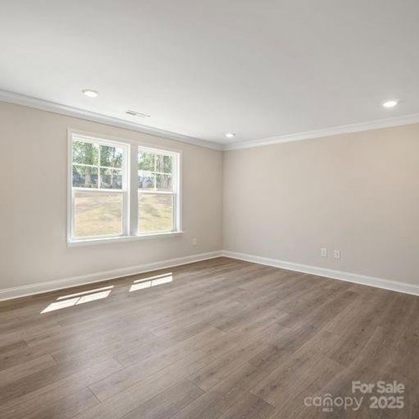 Spacious, unfurnished interior of a new home in , Charlotte (Image 19).