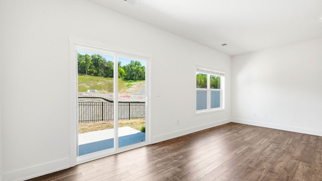Spacious, unfurnished interior of a new home in Cherokee Crossing, Kodak (Image 12). Spacious, unfurnished interior of a new home in Cherokee Crossing, Kodak (Image 12).