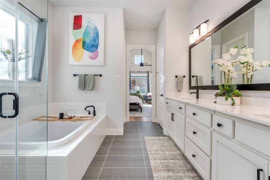 Furnished interior view inside a new home in Pecan Square - Estates, Northlake (Image 24).