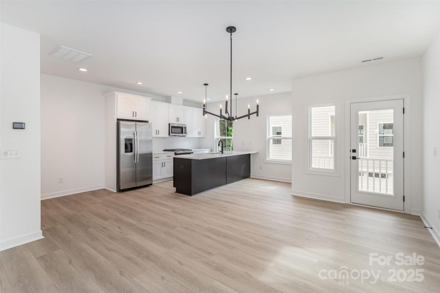 Image 36 of a home in .