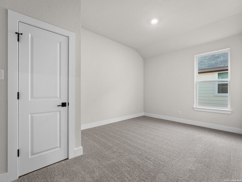 Spacious, unfurnished interior of a new home in Veranda, San Antonio (Image 15). Spacious, unfurnished interior of a new home in Veranda, San Antonio (Image 15).