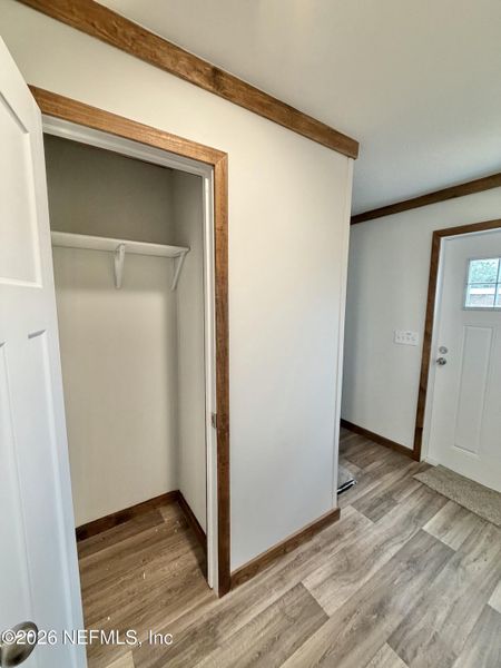 Spacious, unfurnished interior of a new home in , Brooker (Image 24).