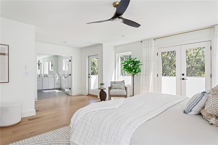 Furnished interior view inside a new home in , Atlanta (Image 59).