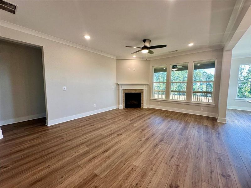 Spacious, unfurnished interior of a new home in Twin Lakes, Hoschton (Image 23).