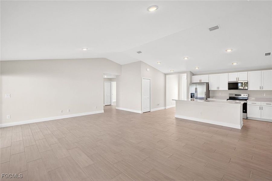 Spacious, unfurnished interior of a new home in Cape Coral, Cape Coral (Image 26). Spacious, unfurnished interior of a new home in Cape Coral, Cape Coral (Image 26).