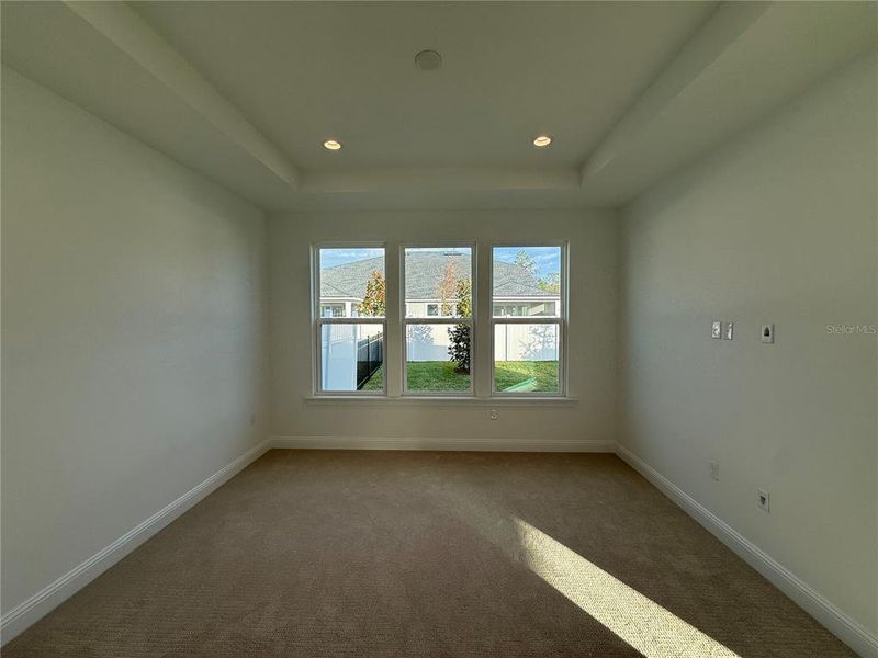 Spacious, unfurnished interior of a new home in , Palm Coast (Image 13).