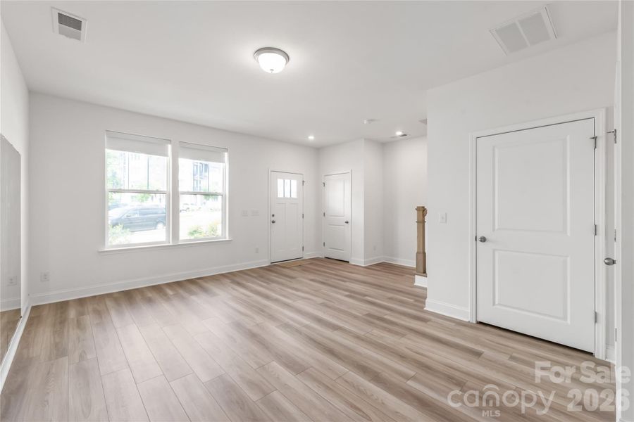 Spacious, unfurnished interior of a new home in , Charlotte (Image 19).