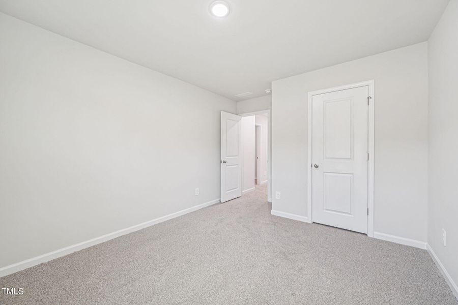 35-web-or-mls-Raleigh - Oak Manor - 721