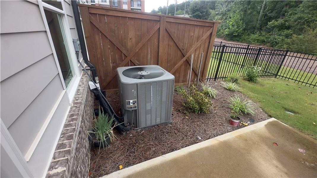 Image 33 of a home in . Image 33 of a home in .