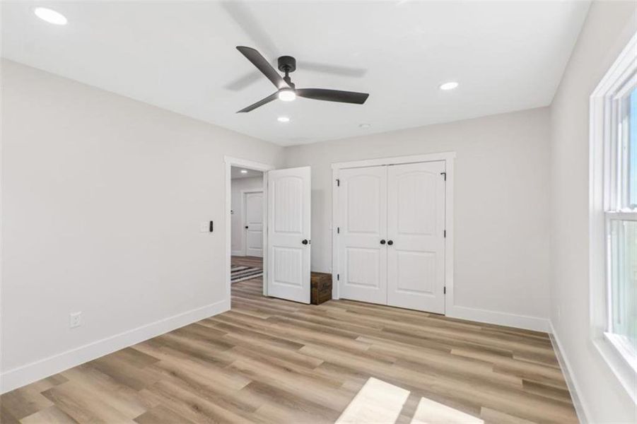 Spacious, unfurnished interior of a new home in , Atlanta (Image 26).