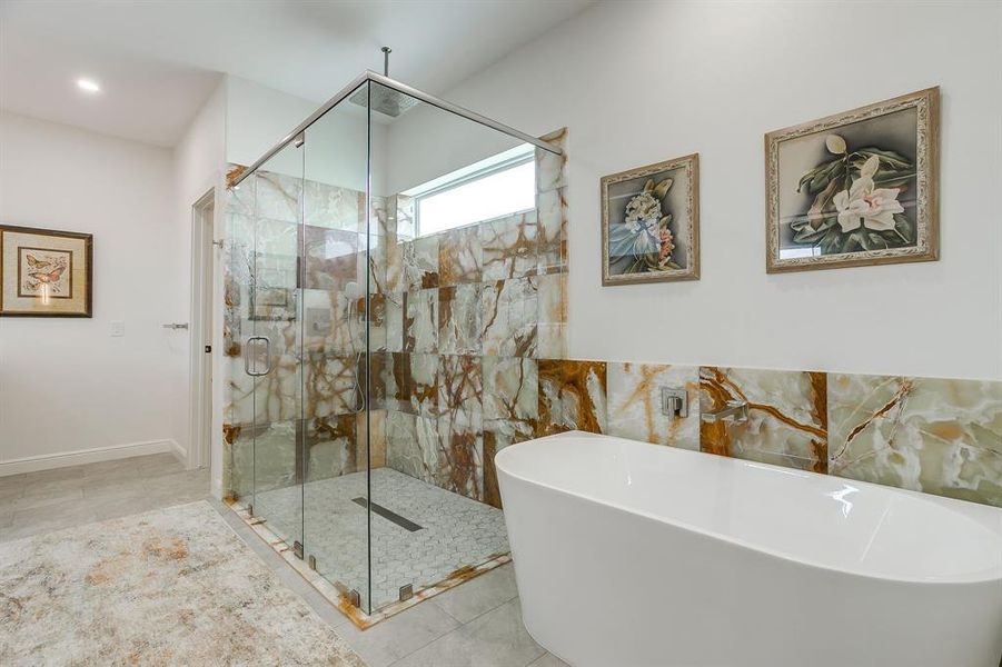 Furnished interior view inside a new home in , Fort Worth (Image 9). Furnished interior view inside a new home in , Fort Worth (Image 9).