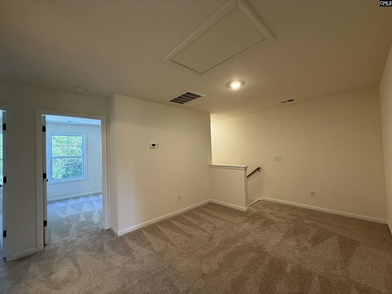 Spacious, unfurnished interior of a new home in Dunbar Village, Cayce (Image 32).