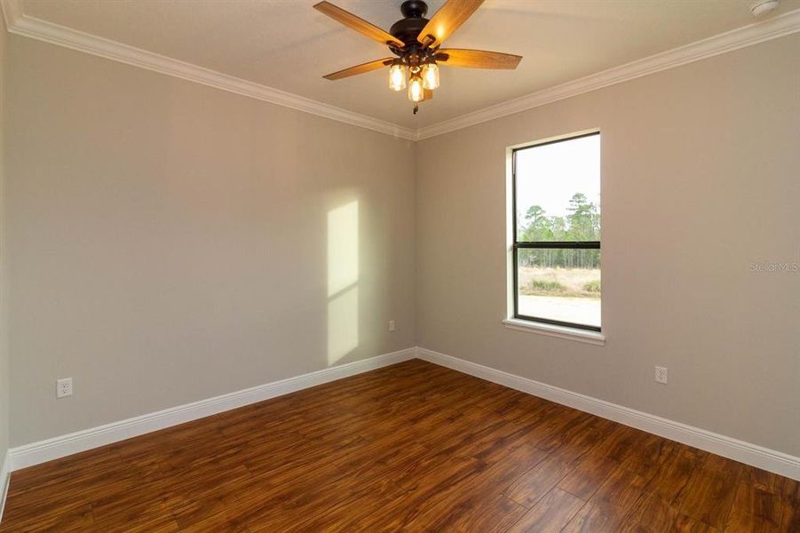 Spacious, unfurnished interior of a new home in , Umatilla (Image 37).