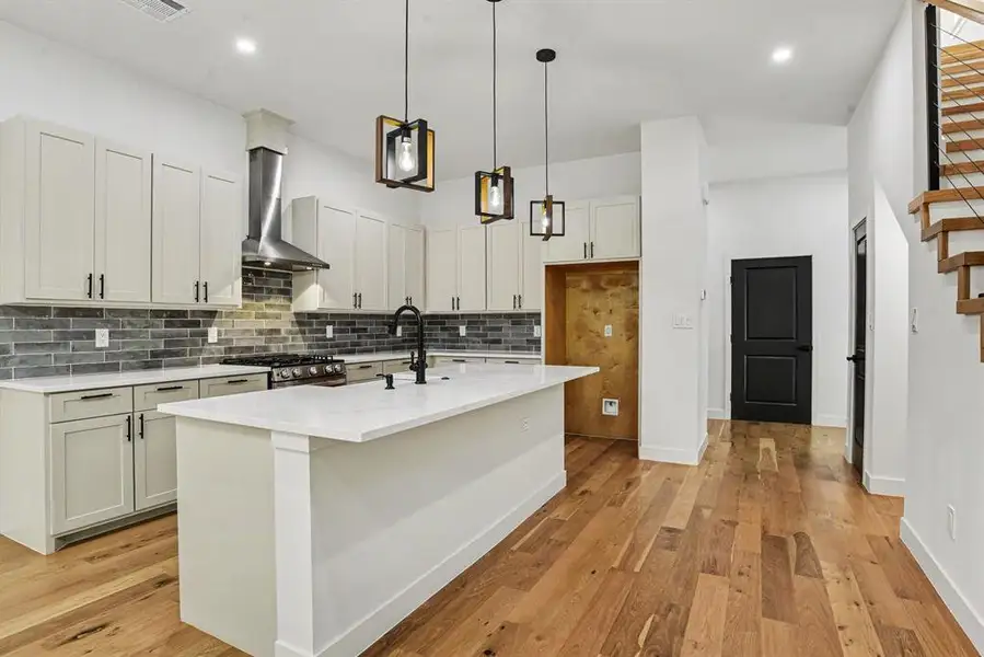Furnished interior view inside a new home in , Dallas (Image 4).