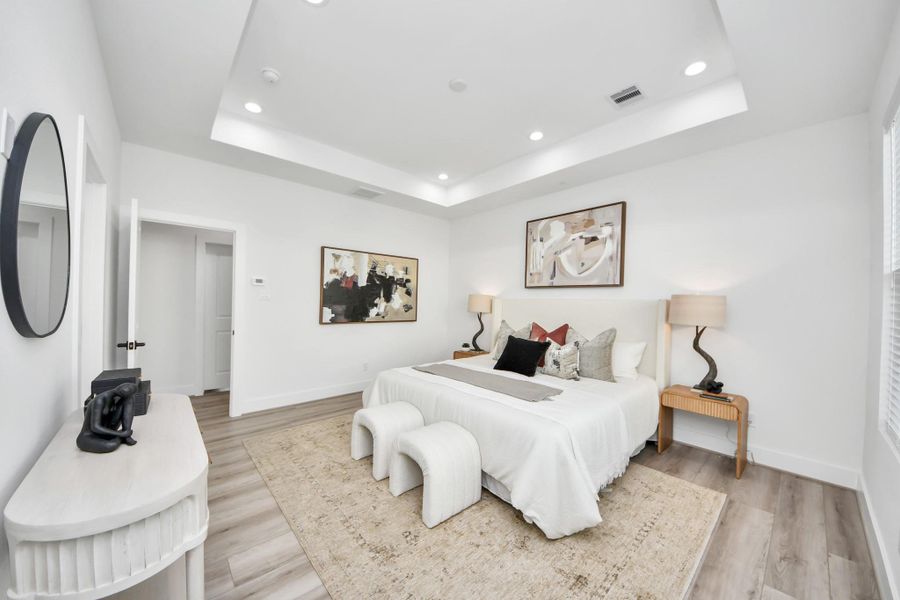 Furnished interior view inside a new home in Hammerly Blvd, Houston (Image 8).