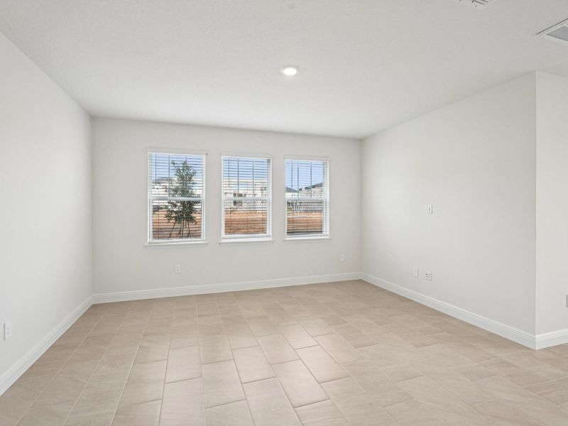 Spacious, unfurnished interior of a new home in Cyrene at Minneola, Minneola (Image 7). Spacious, unfurnished interior of a new home in Cyrene at Minneola, Minneola (Image 7).