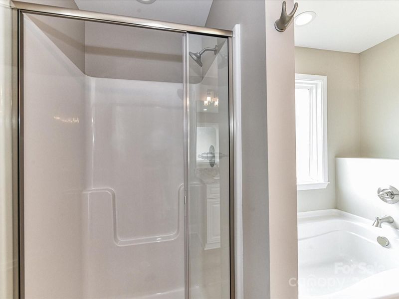 Image 40 of a home in .