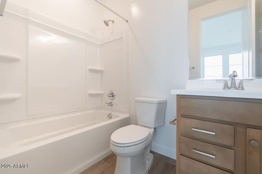 Tri Pointe Soleo 238 - Bath 2-1MLS