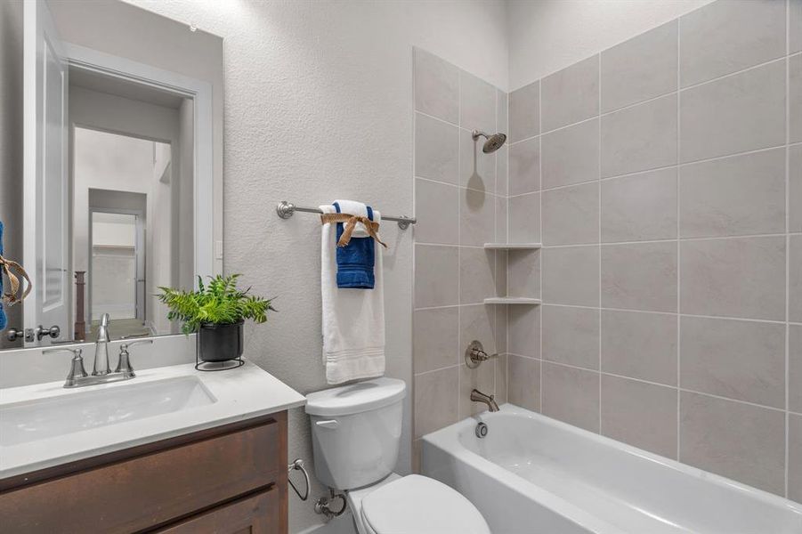 Furnished interior view inside a new home in The Parks at Panchasarp Farms - Phase 2, Burleson (Image 27). Furnished interior view inside a new home in The Parks at Panchasarp Farms - Phase 2, Burleson (Image 27).