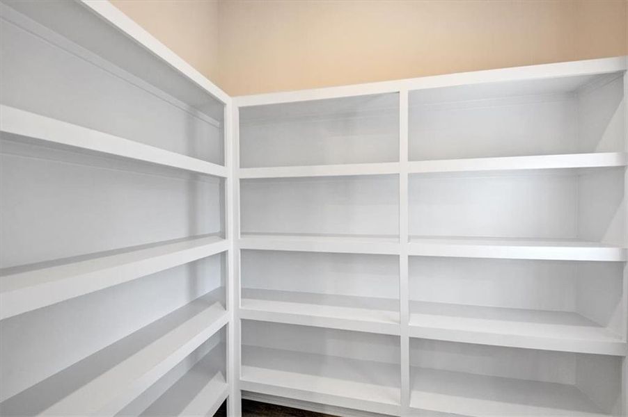 Image 37 of a home in .