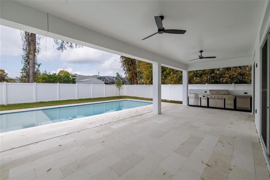 Exterior details and patio area of a home in , Palm Coast (Image 27).